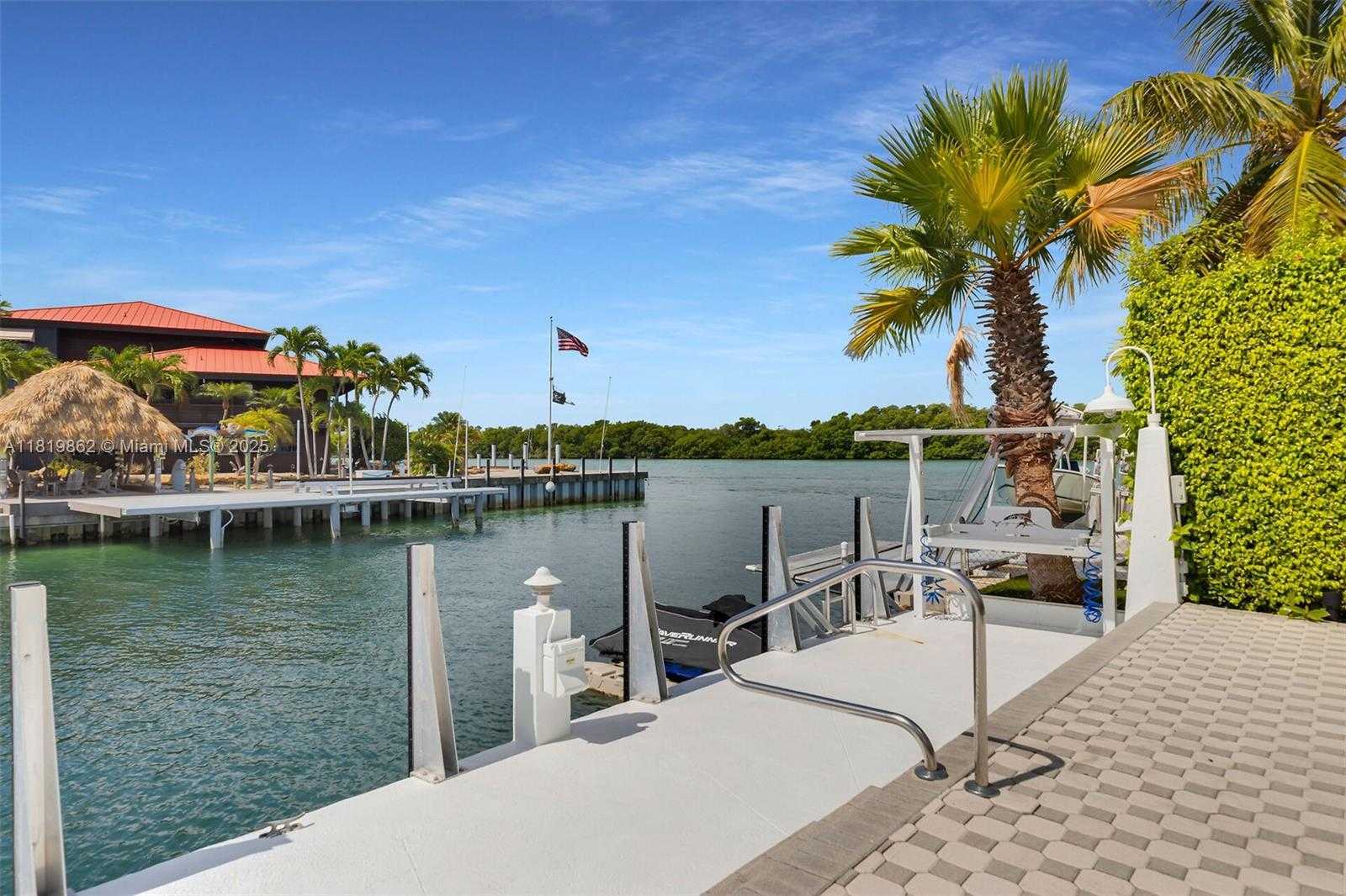 Small Image of 126 VILLA BELLA DR, Islamorada Number 48