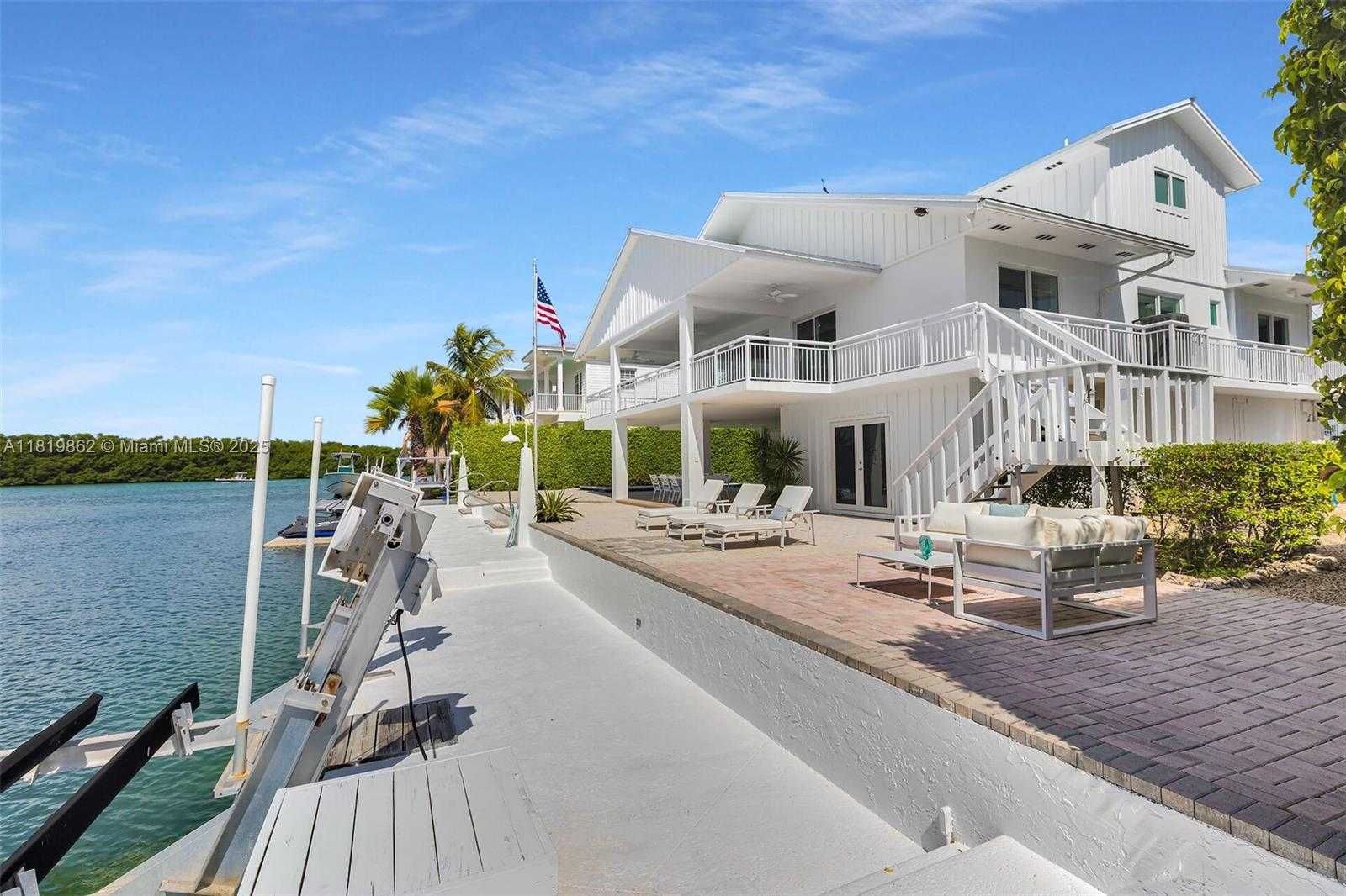 Small Image of 126 VILLA BELLA DR, Islamorada Number 49
