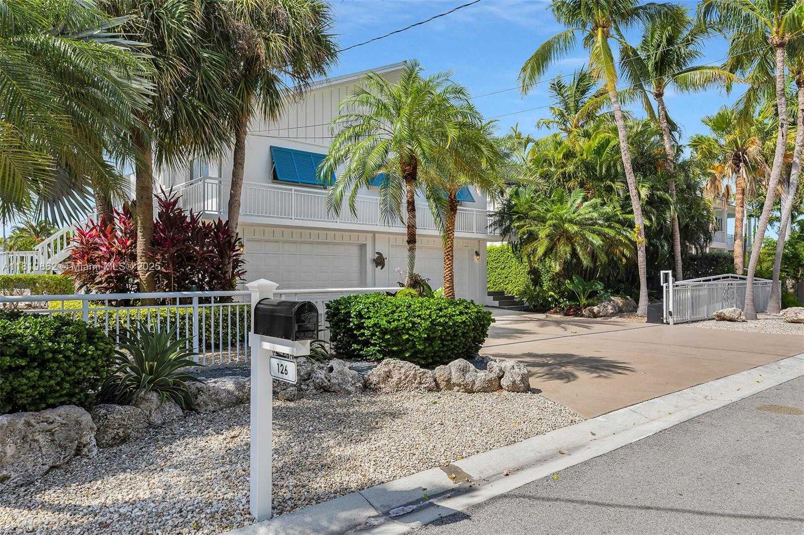 Small Image of 126 VILLA BELLA DR, Islamorada Number 7