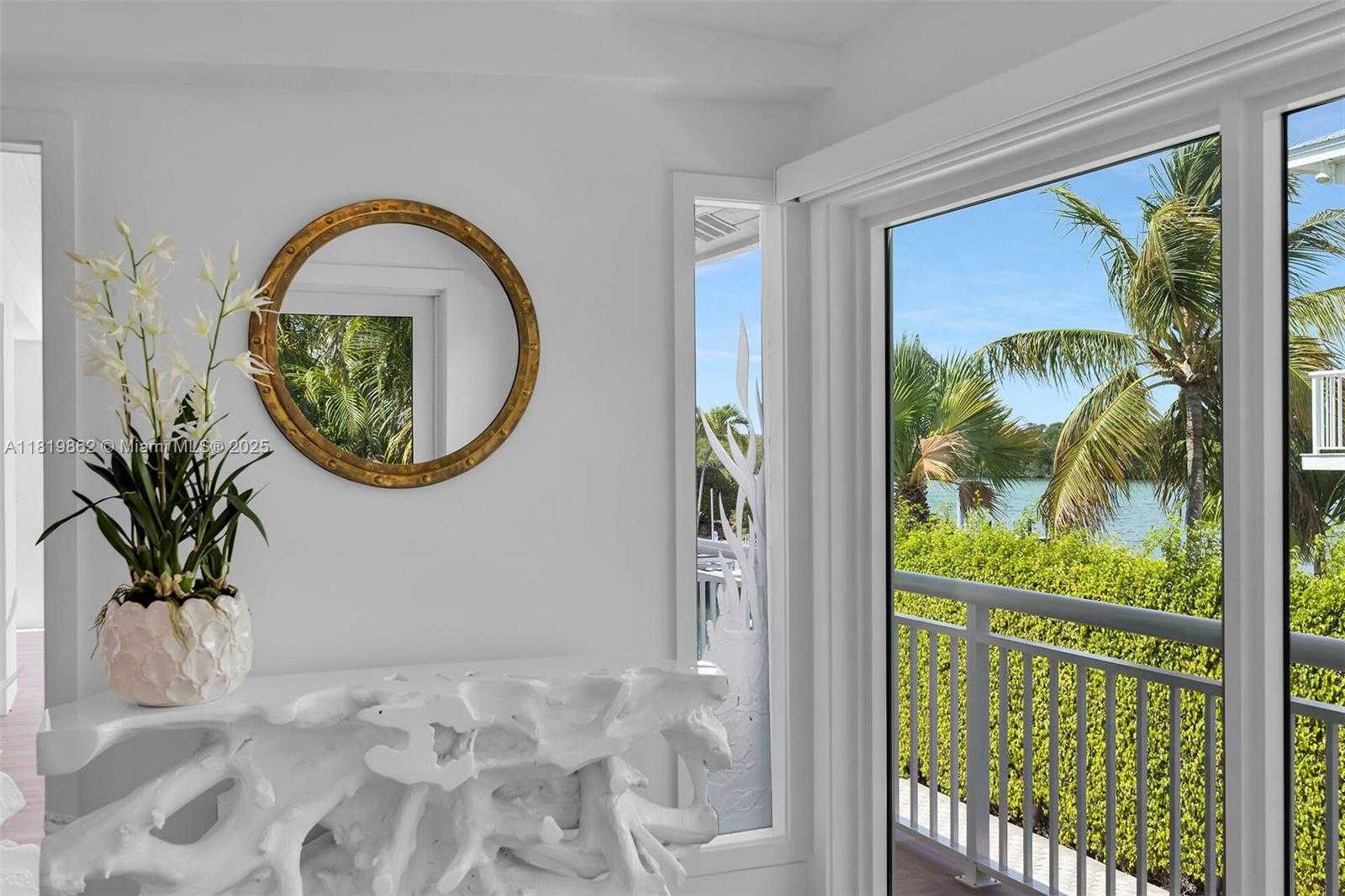 Small Image of 126 VILLA BELLA DR, Islamorada Number 8