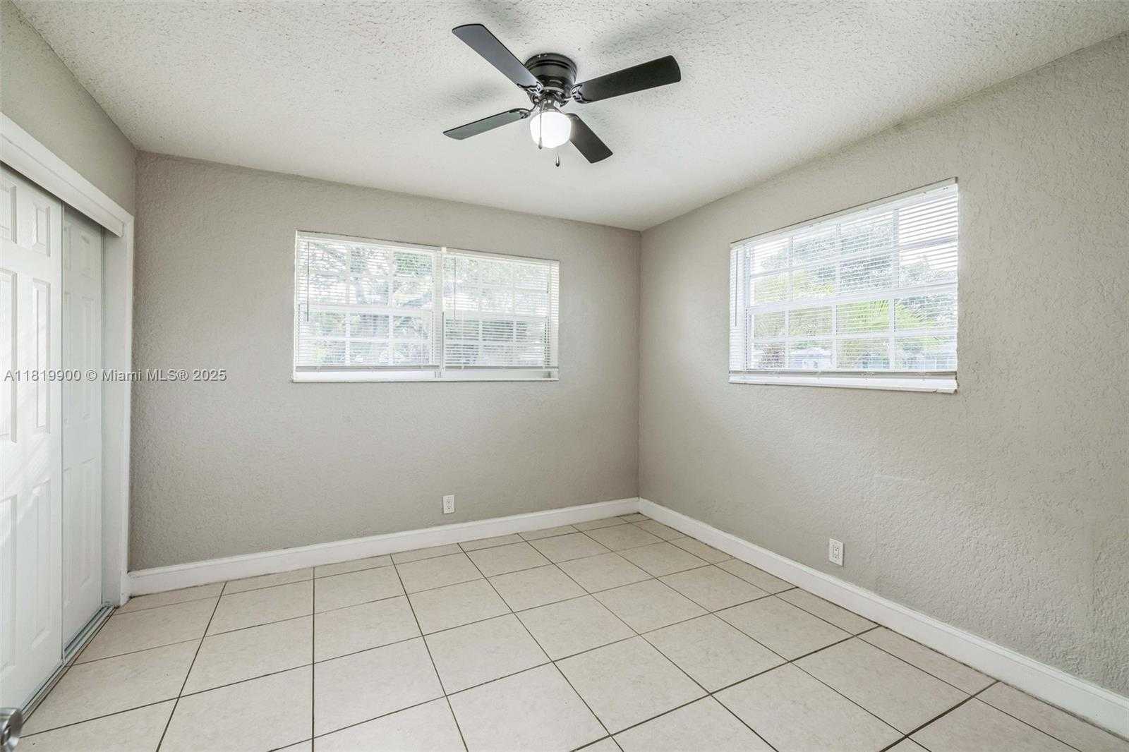 Small Image of 4818 NORTH WEST 8TH ST, Plantation Number 9