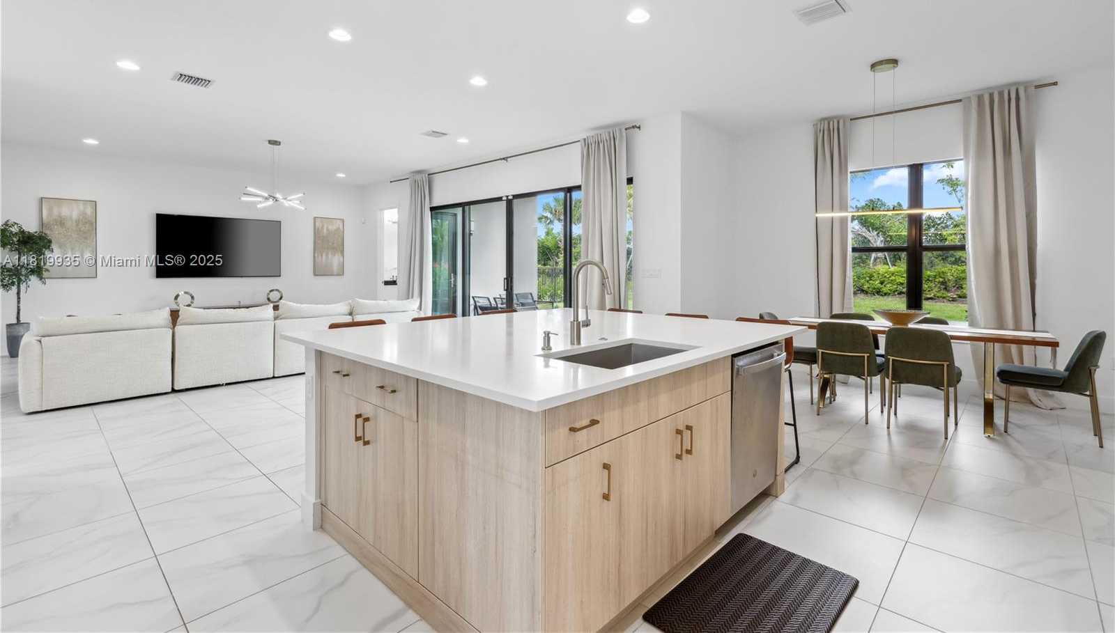 Small Image of 20273 BANDON DUNES RD, Boca Raton Number 23