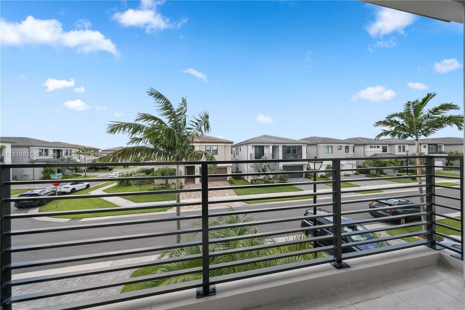 Small Image of 20273 BANDON DUNES RD, Boca Raton Number 44