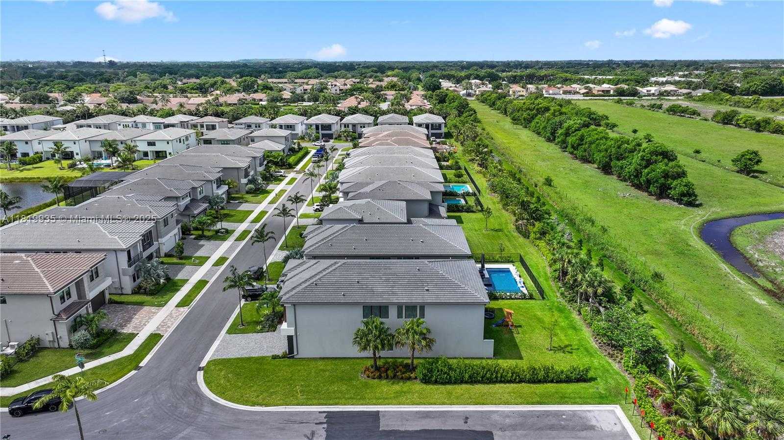 Small Image of 20273 BANDON DUNES RD, Boca Raton Number 71