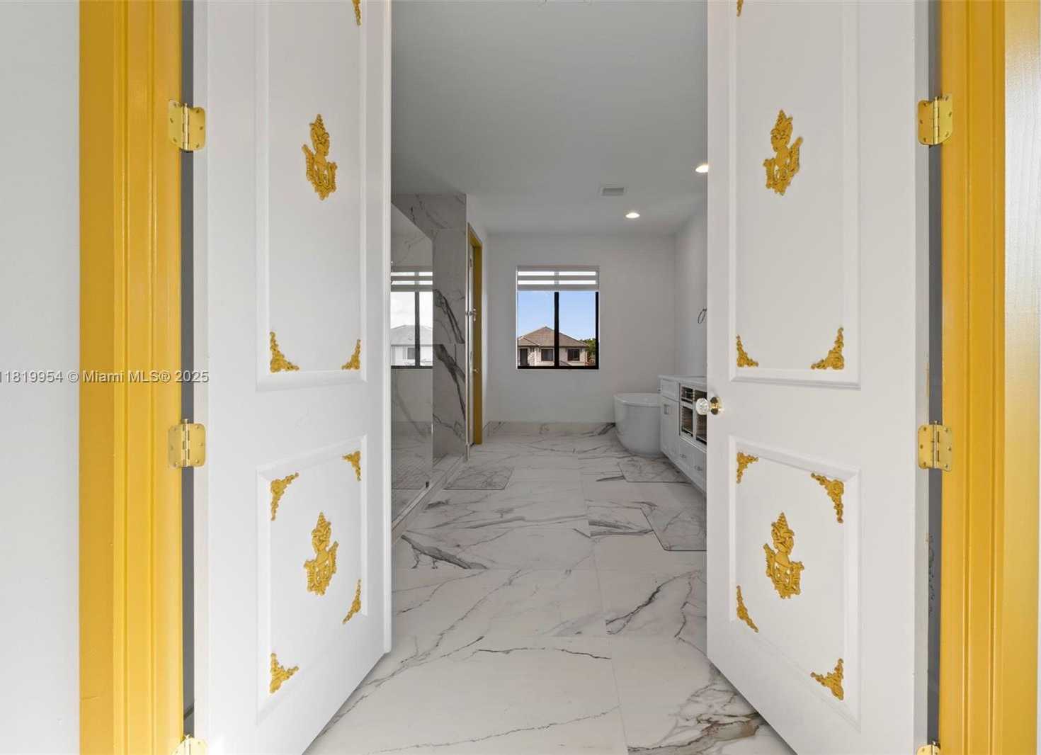 Small Image of 13005 ADDILYN CT, Davie Number 38
