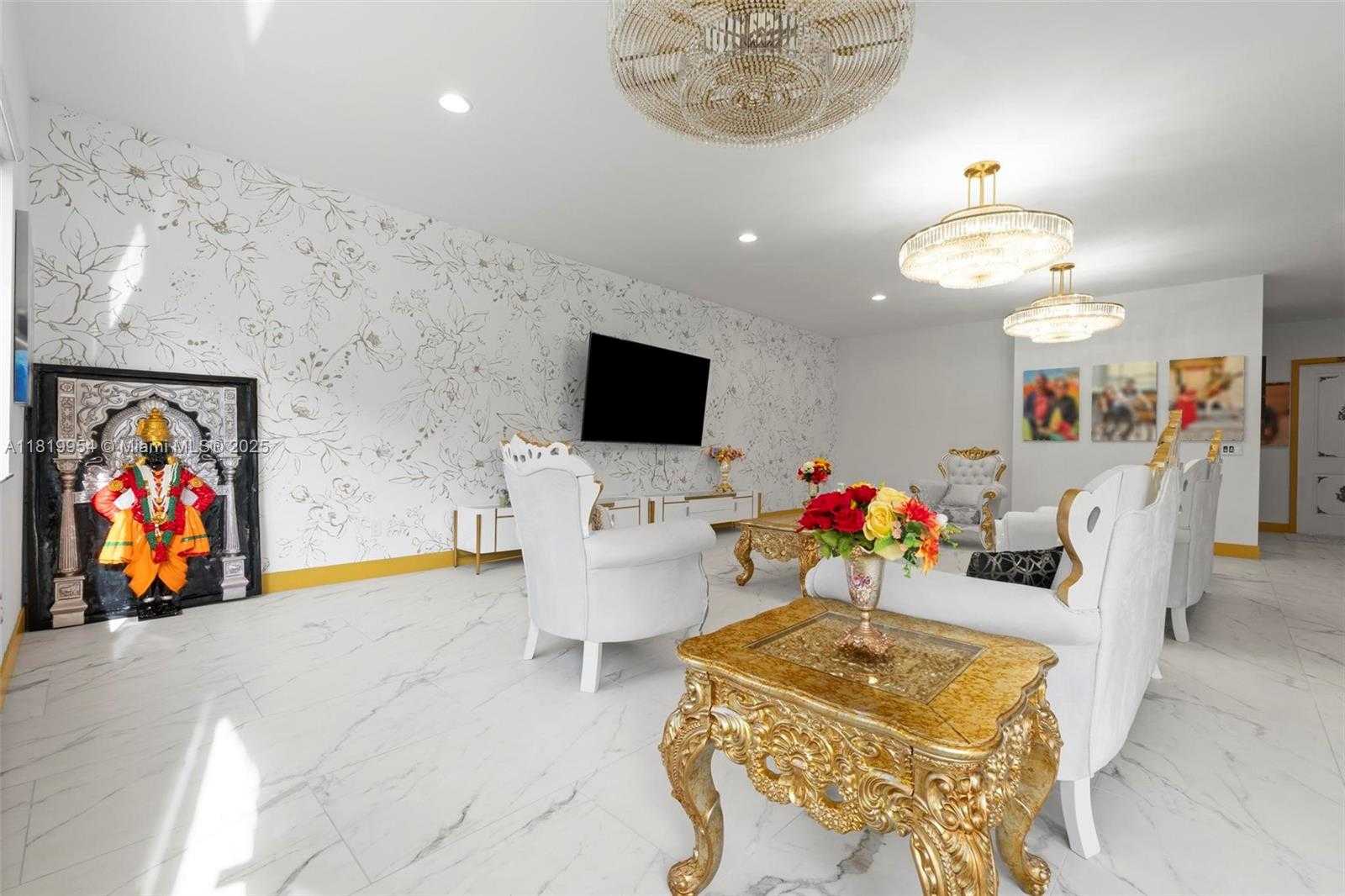 Small Image of 13005 ADDILYN CT, Davie Number 9
