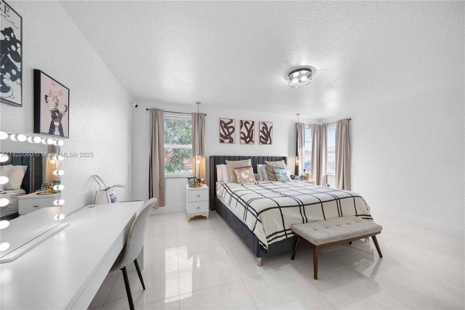 Small Image of 15872 NORTH WEST 21ST ST, Pembroke Pines Number 24