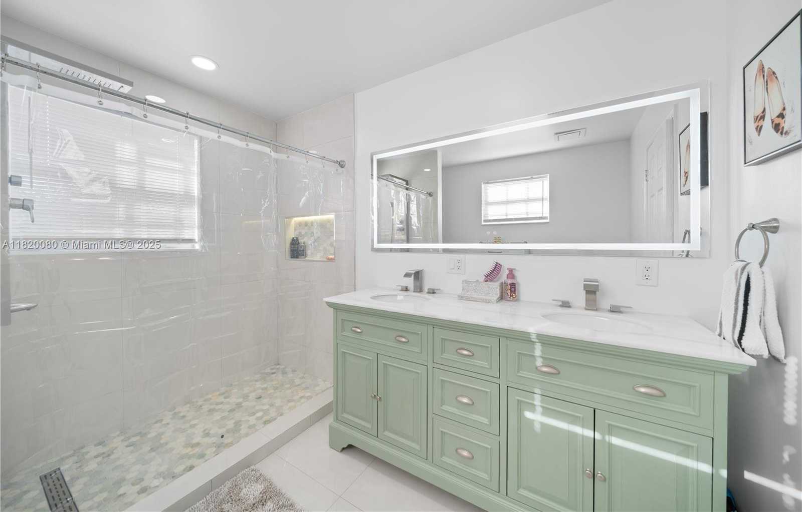 Small Image of 15872 NORTH WEST 21ST ST, Pembroke Pines Number 28