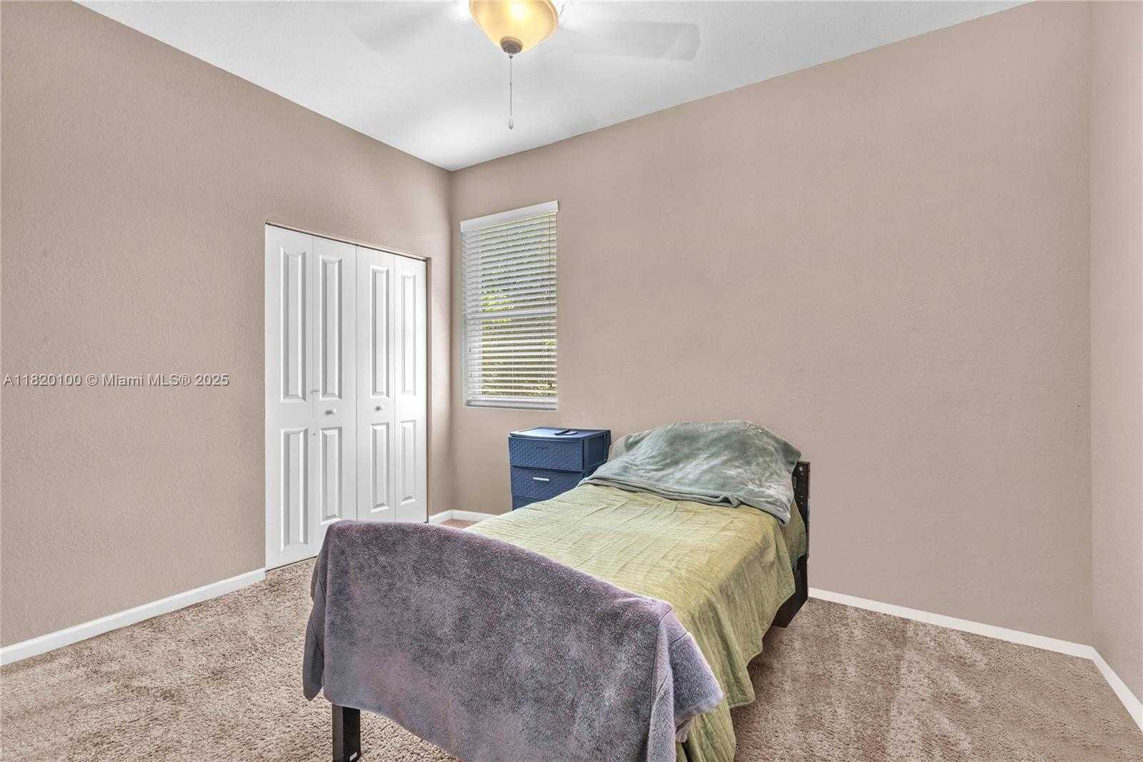 Small Image of 2190 SOUTH EAST 2ND ST, Homestead Number 19