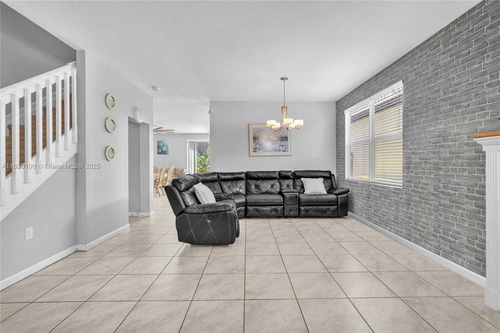 Small Image of 2190 SOUTH EAST 2ND ST, Homestead Number 7