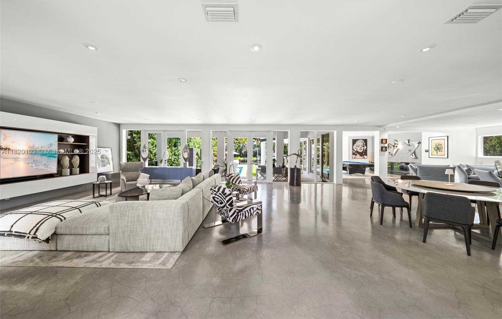 Small Image of 1833 WEST 24TH ST, Miami Beach Number 13