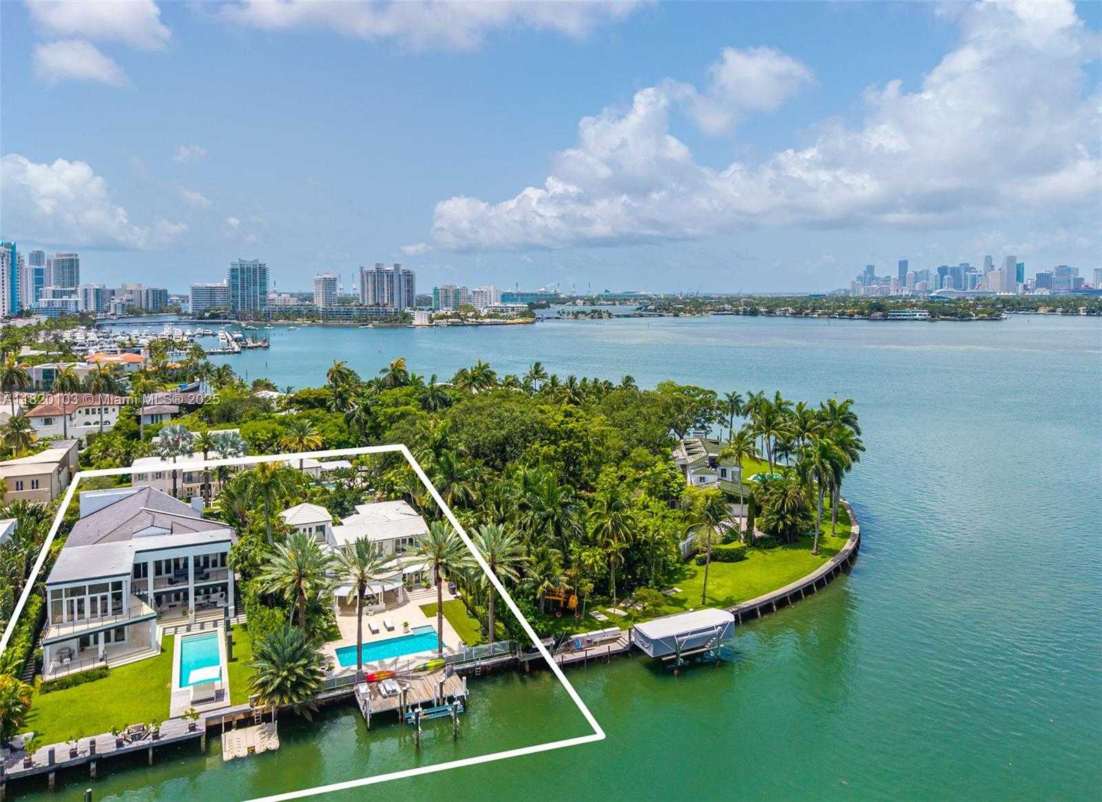 Small Image of 1833 WEST 24TH ST, Miami Beach Number 2