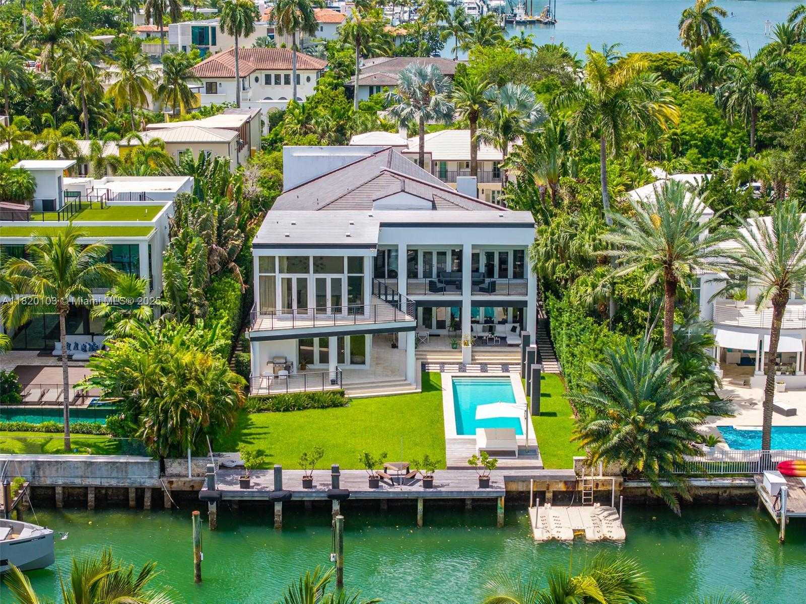Small Image of 1833 WEST 24TH ST, Miami Beach Number 4