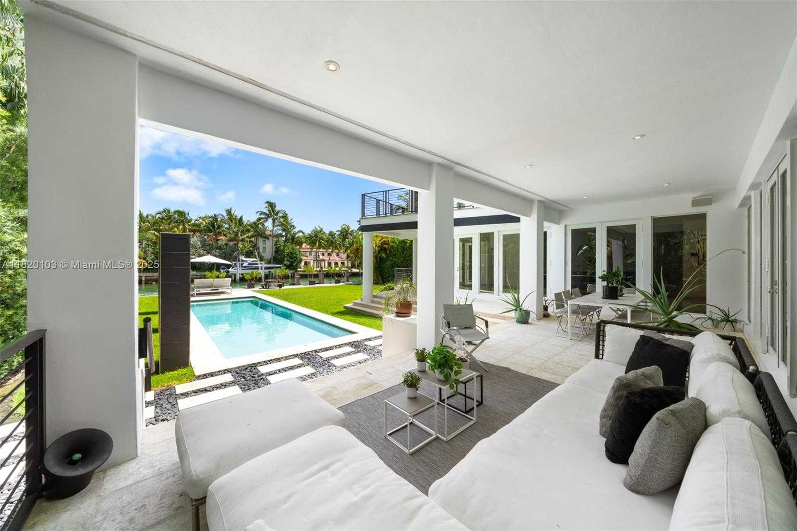 Small Image of 1833 WEST 24TH ST, Miami Beach Number 8