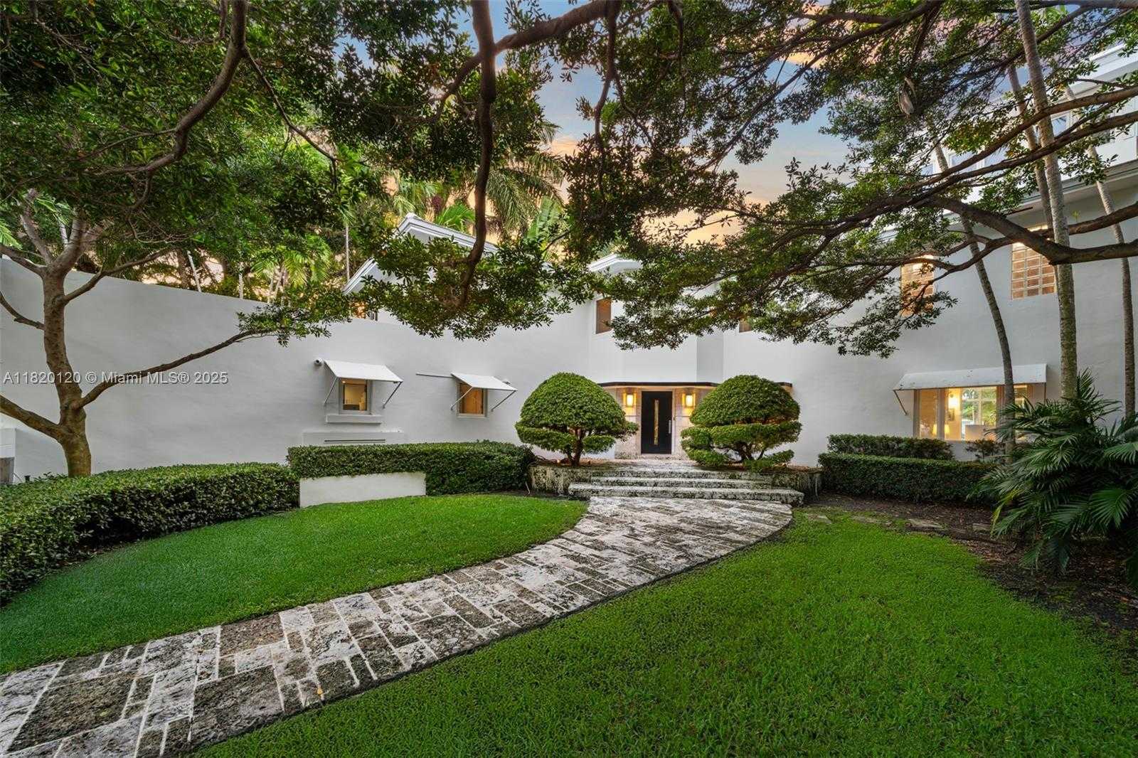 Small Image of 1839 WEST 24TH ST, Miami Beach Number 29