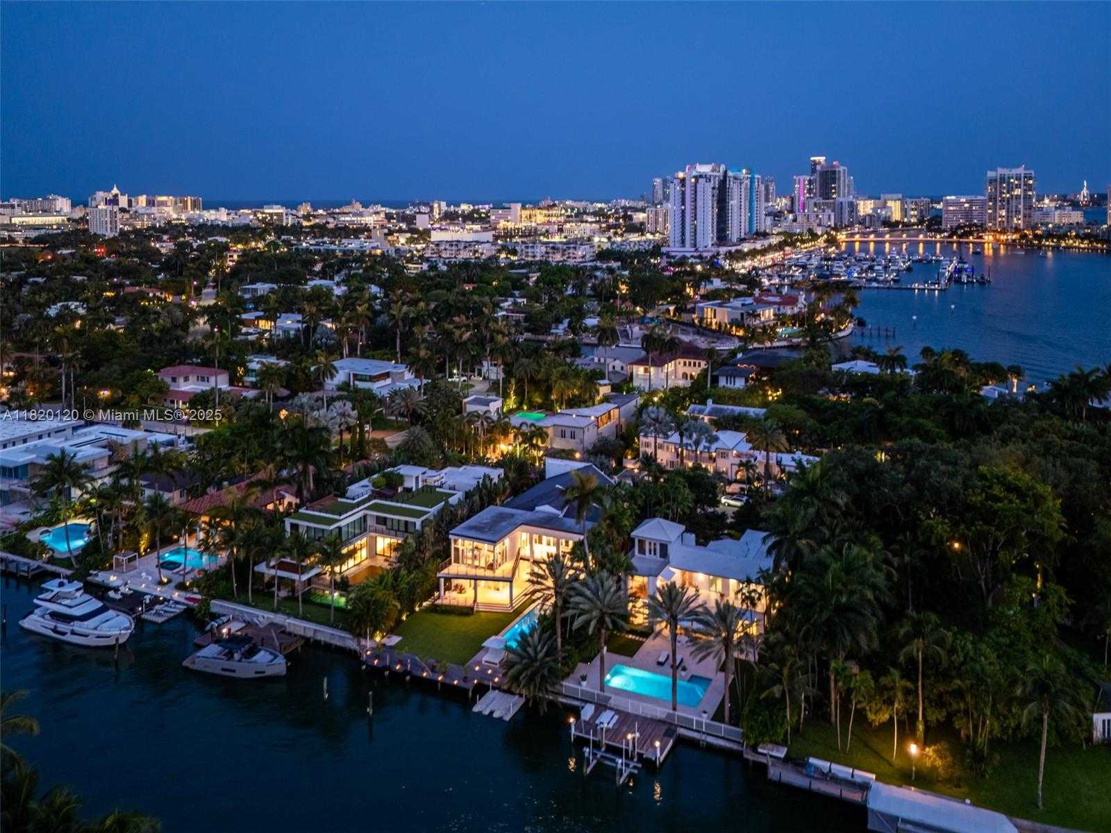 Small Image of 1839 WEST 24TH ST, Miami Beach Number 32