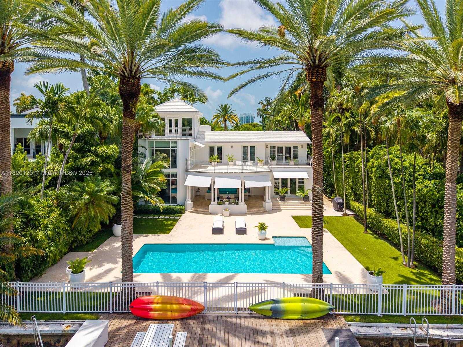 Small Image of 1839 WEST 24TH ST, Miami Beach Number 4