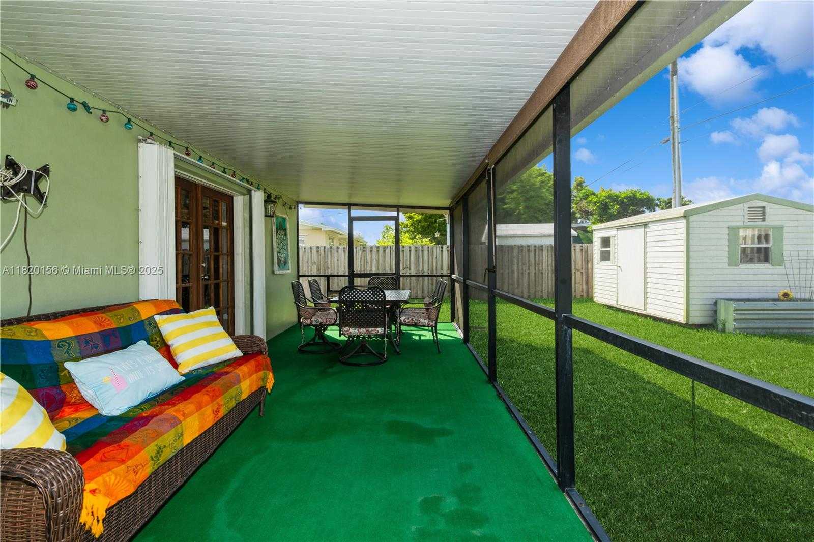 Small Image of 9540 LISA RD, Cutler Bay Number 21