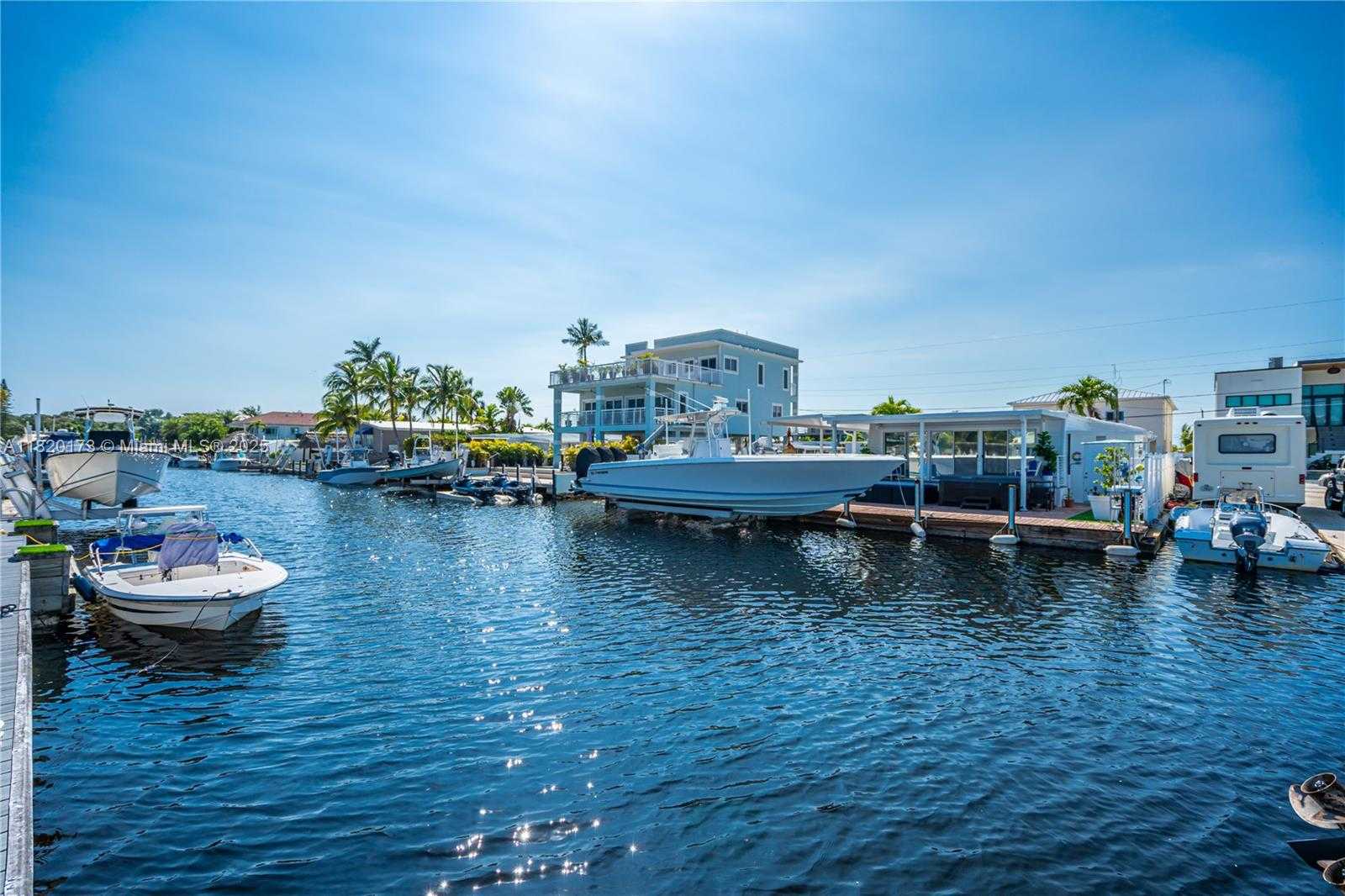 Small Image of 250 LOWER MATECUMBE RD, Key Largo Number 15