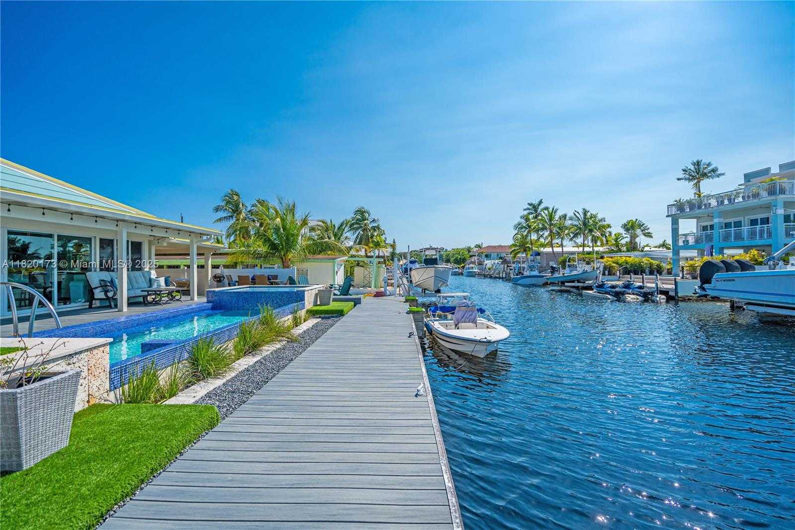 Small Image of 250 LOWER MATECUMBE RD, Key Largo Number 16