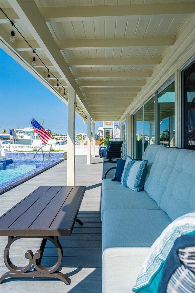Small Image of 250 LOWER MATECUMBE RD, Key Largo Number 26