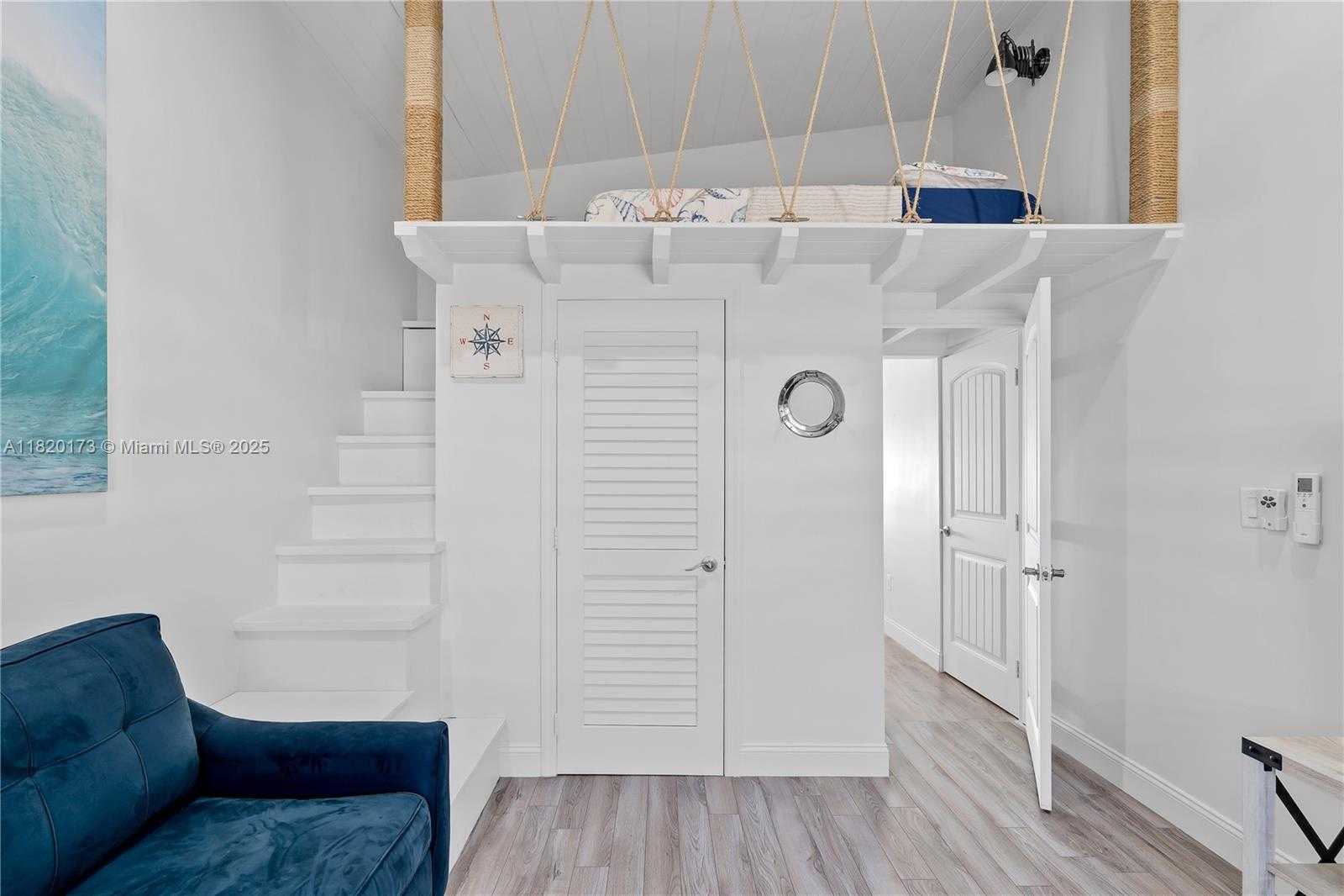 Small Image of 250 LOWER MATECUMBE RD, Key Largo Number 61