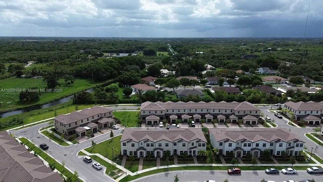 Small Image of 26486 SOUTH WEST 148TH CT, Homestead Number 25