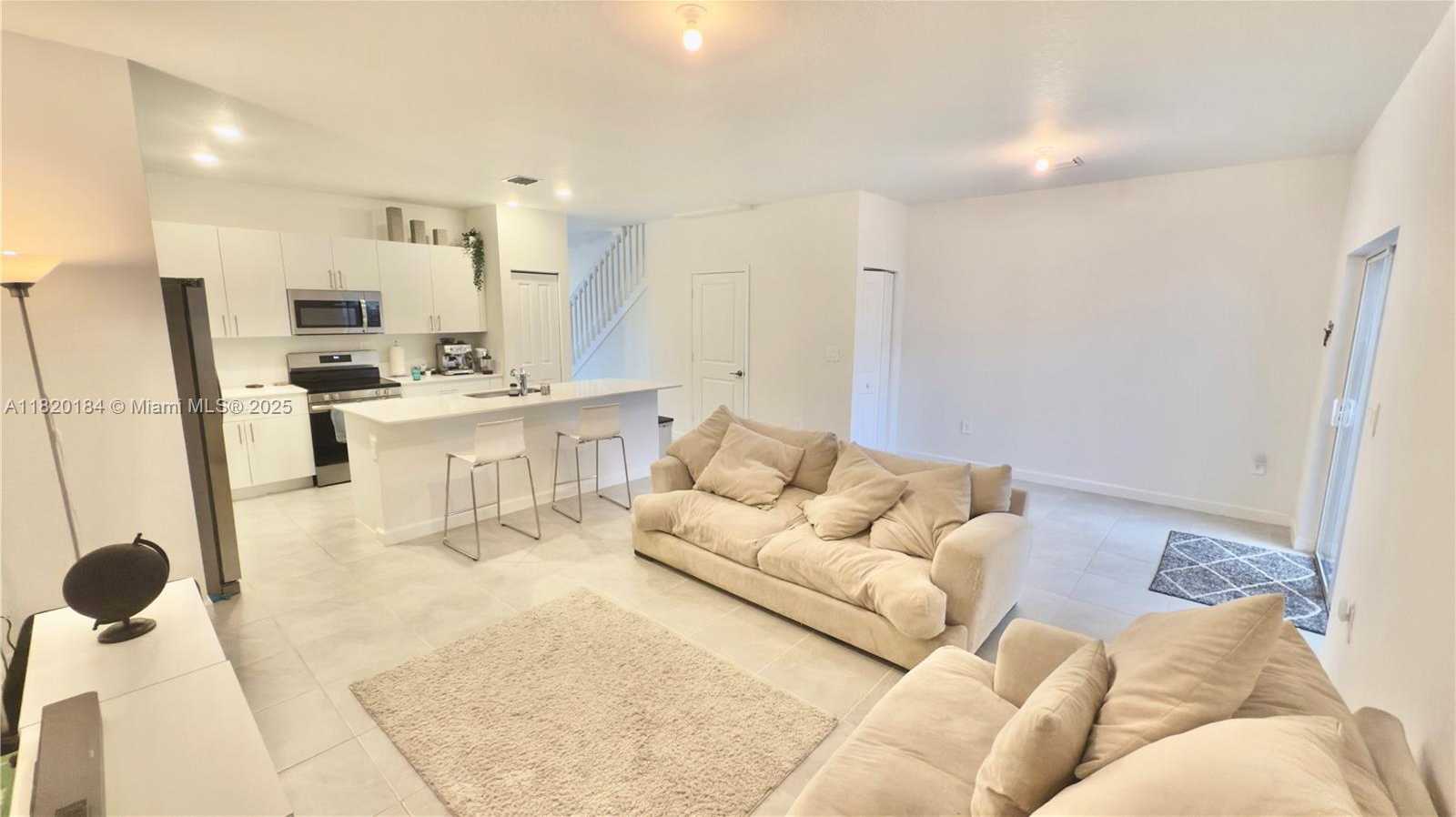 Small Image of 26486 SOUTH WEST 148TH CT, Homestead Number 5