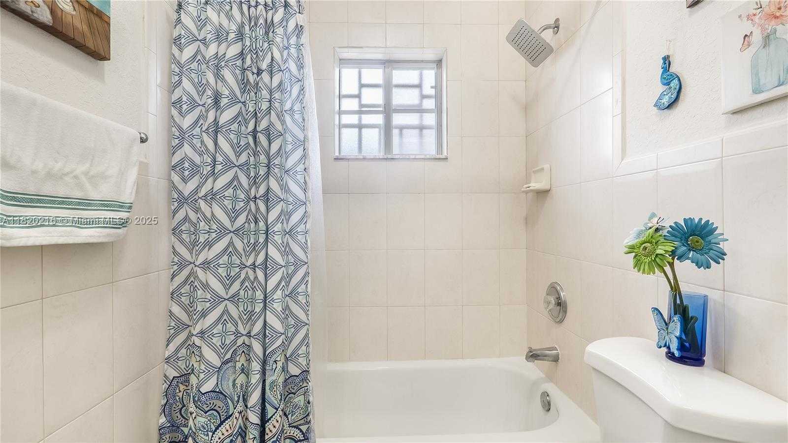 Small Image of 19730 NORTH WEST 78TH PATH, Hialeah Number 20