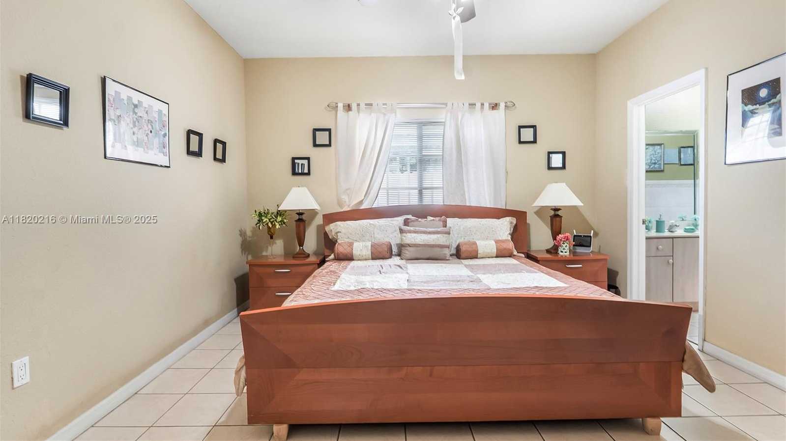 Small Image of 19730 NORTH WEST 78TH PATH, Hialeah Number 22