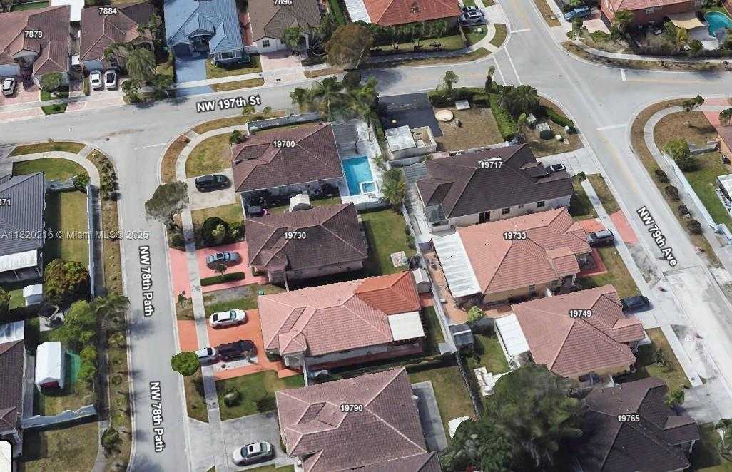 Small Image of 19730 NORTH WEST 78TH PATH, Hialeah Number 30