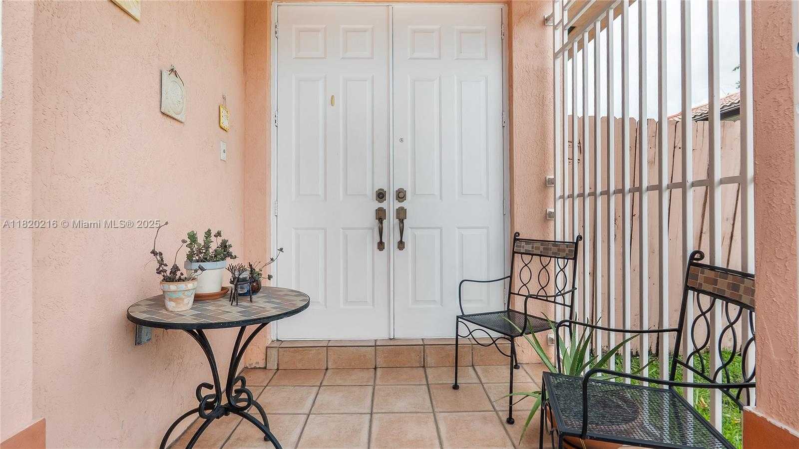 Small Image of 19730 NORTH WEST 78TH PATH, Hialeah Number 5