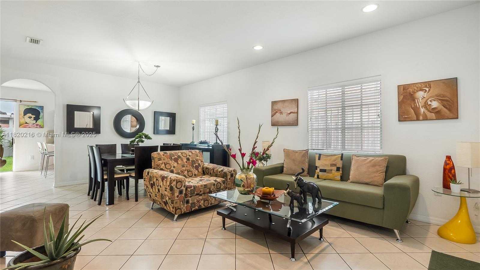 Small Image of 19730 NORTH WEST 78TH PATH, Hialeah Number 6