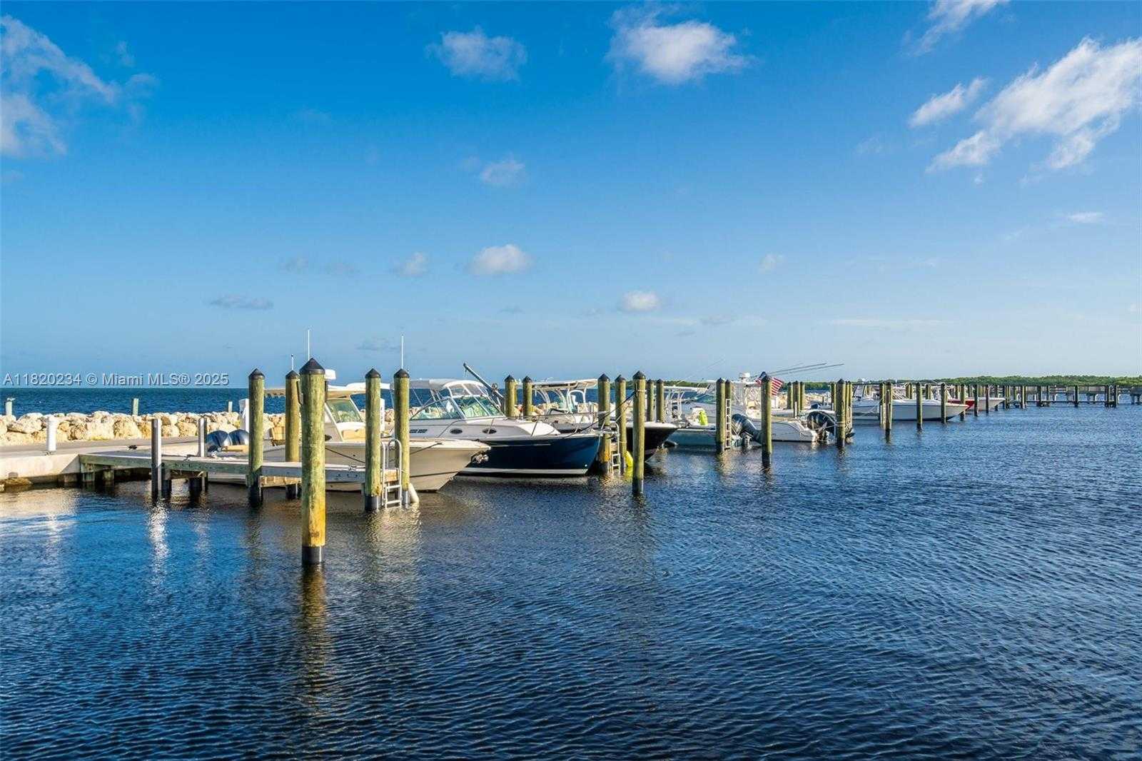 Small Image of 94825 OVERSEAS HWY #237, Key Largo Number 27