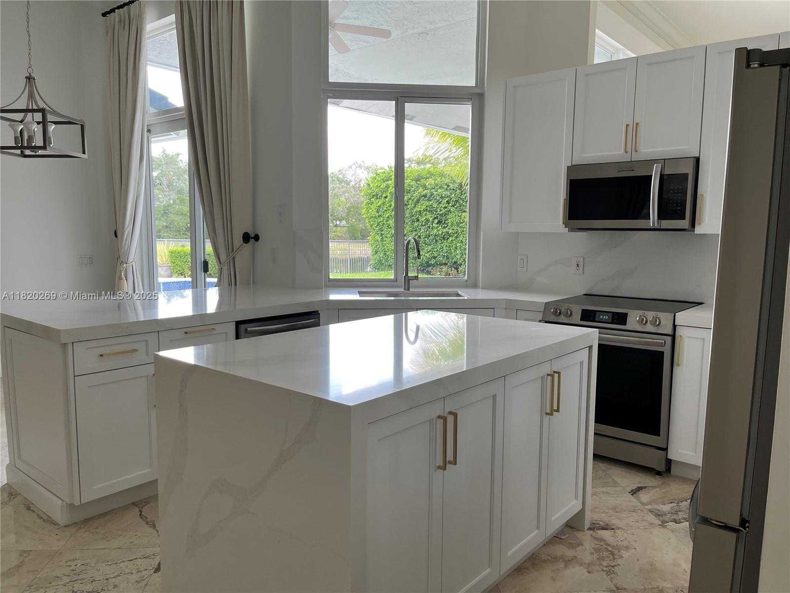 Small Image of 1290 GINGER CIR, Weston Number 18