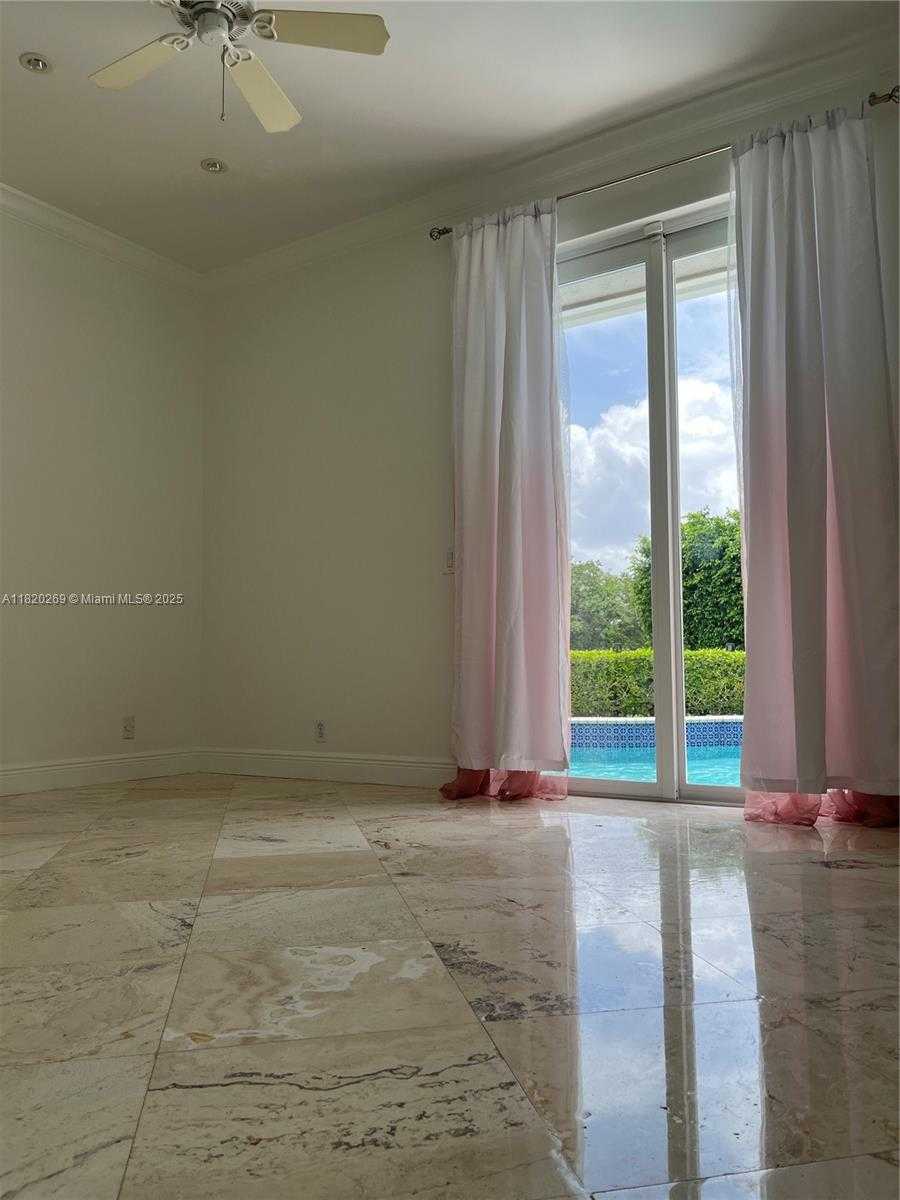 Small Image of 1290 GINGER CIR, Weston Number 20