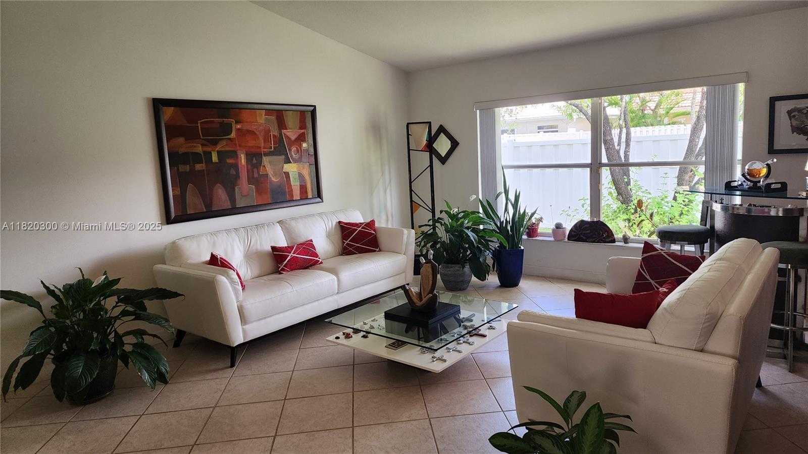 Small Image of 930 NORTH WEST 96TH AVE, Plantation Number 4