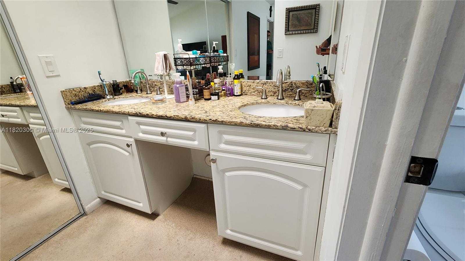 Small Image of 930 NORTH WEST 96TH AVE, Plantation Number 40