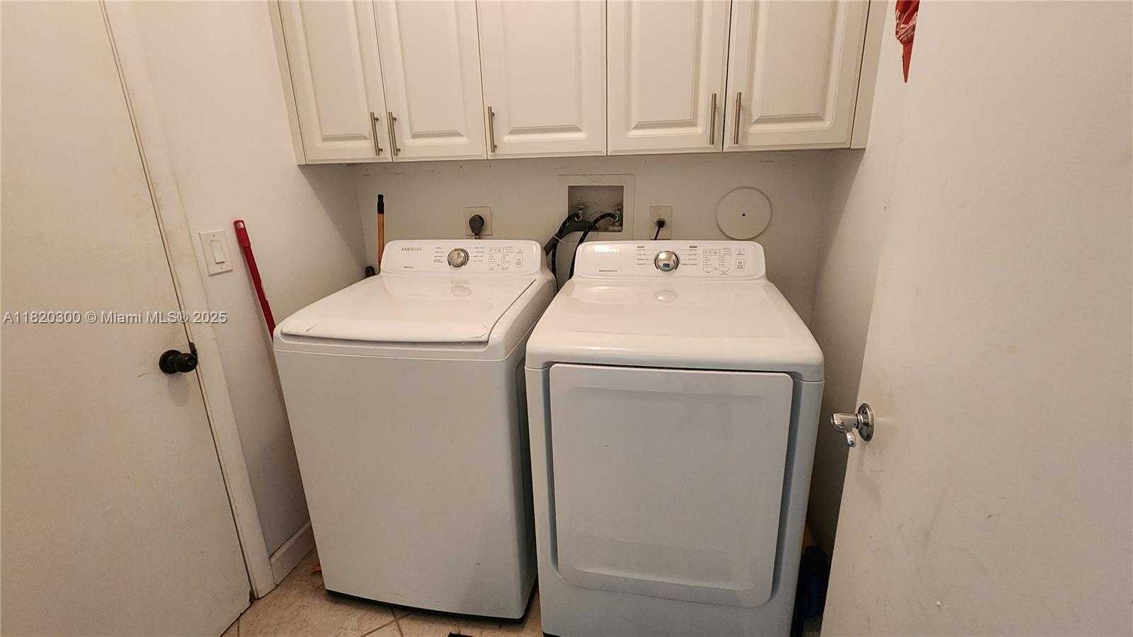 Small Image of 930 NORTH WEST 96TH AVE, Plantation Number 42