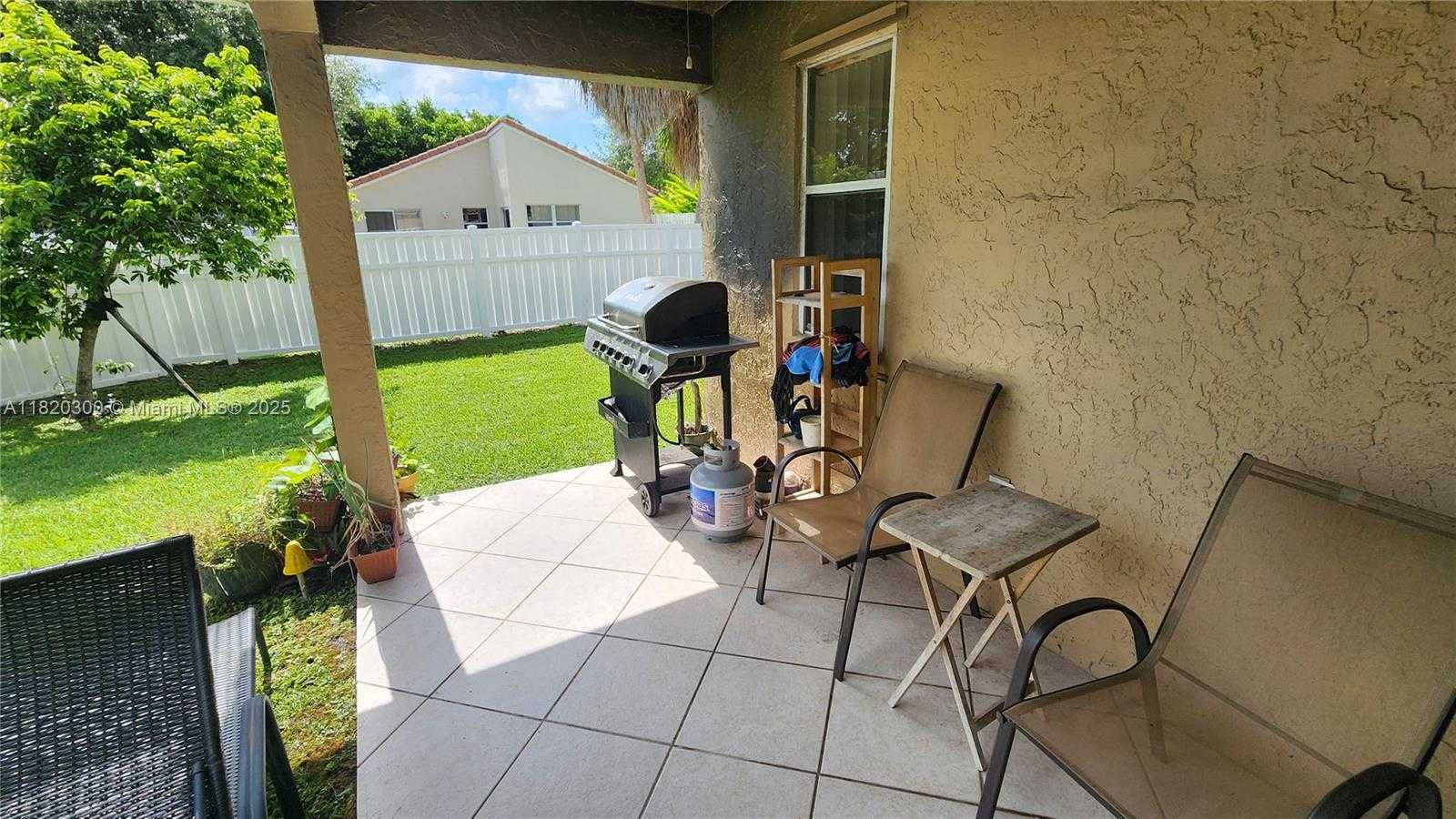 Small Image of 930 NORTH WEST 96TH AVE, Plantation Number 49