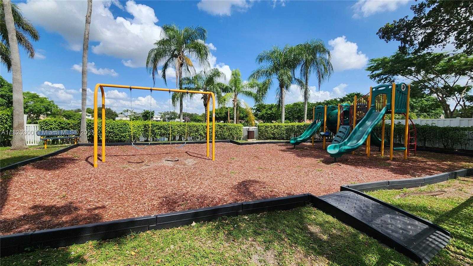 Small Image of 930 NORTH WEST 96TH AVE, Plantation Number 54