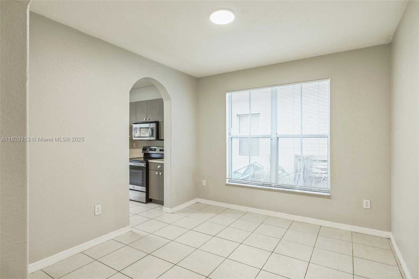 Small Image of 24034 SOUTH WEST 107TH CT, Homestead Number 11