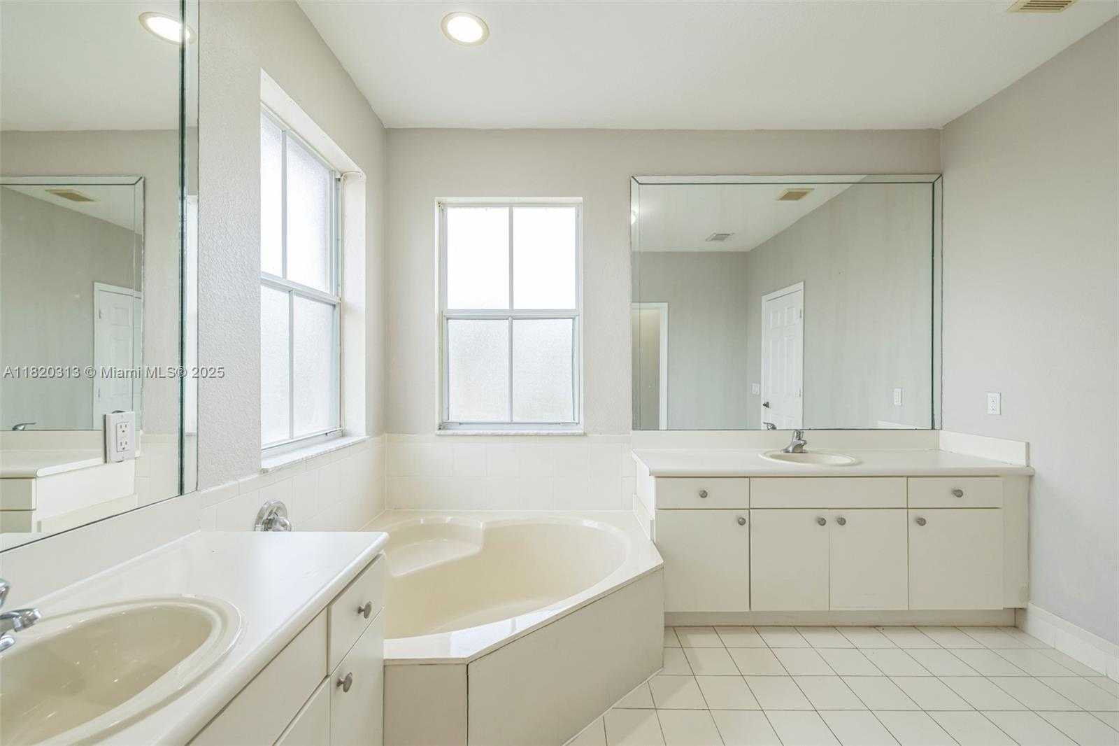 Small Image of 24034 SOUTH WEST 107TH CT, Homestead Number 18