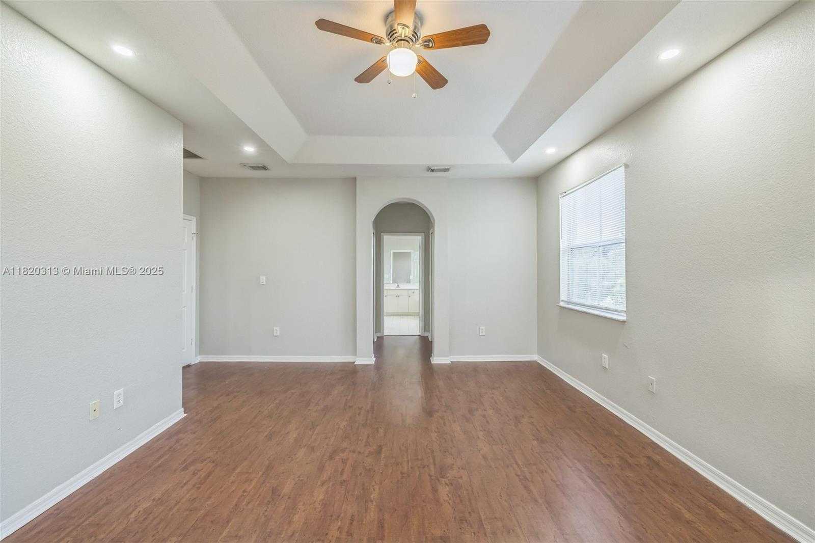 Small Image of 24034 SOUTH WEST 107TH CT, Homestead Number 27