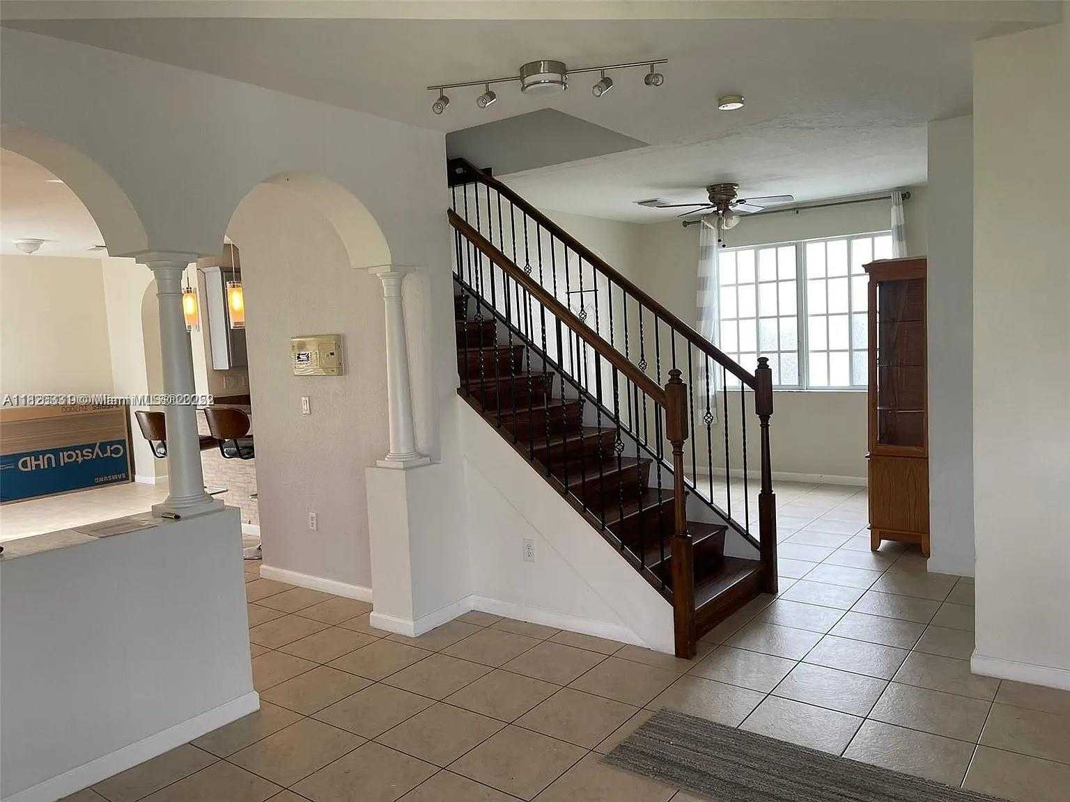 Small Image of 14318 SOUTH WEST 275TH LN, Homestead Number 5