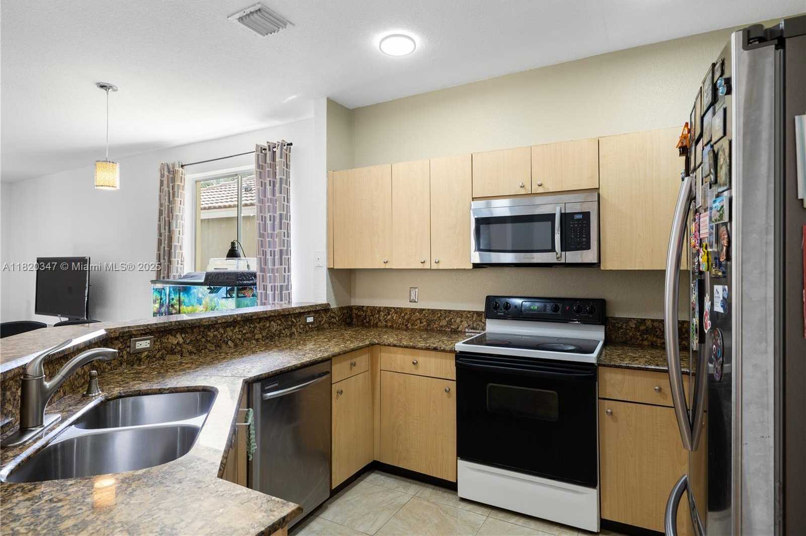 Small Image of 1199 GOLDEN CANE DR, Weston Number 11