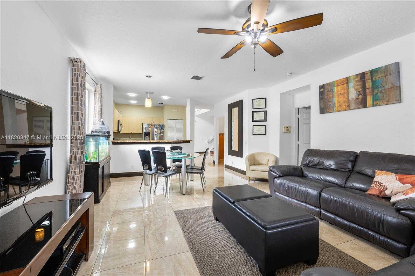 Small Image of 1199 GOLDEN CANE DR, Weston Number 15