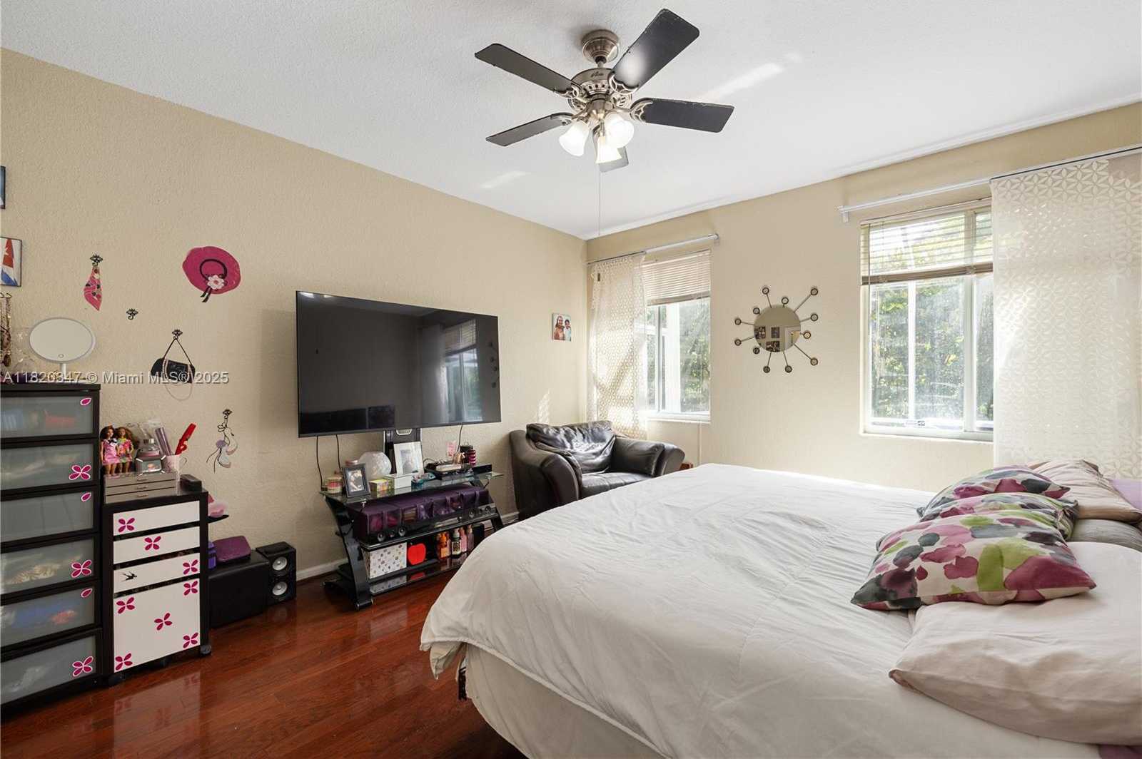 Small Image of 1199 GOLDEN CANE DR, Weston Number 16