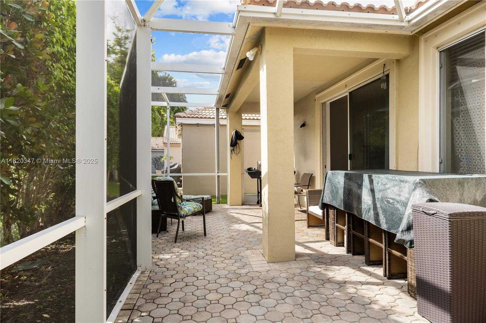 Small Image of 1199 GOLDEN CANE DR, Weston Number 20