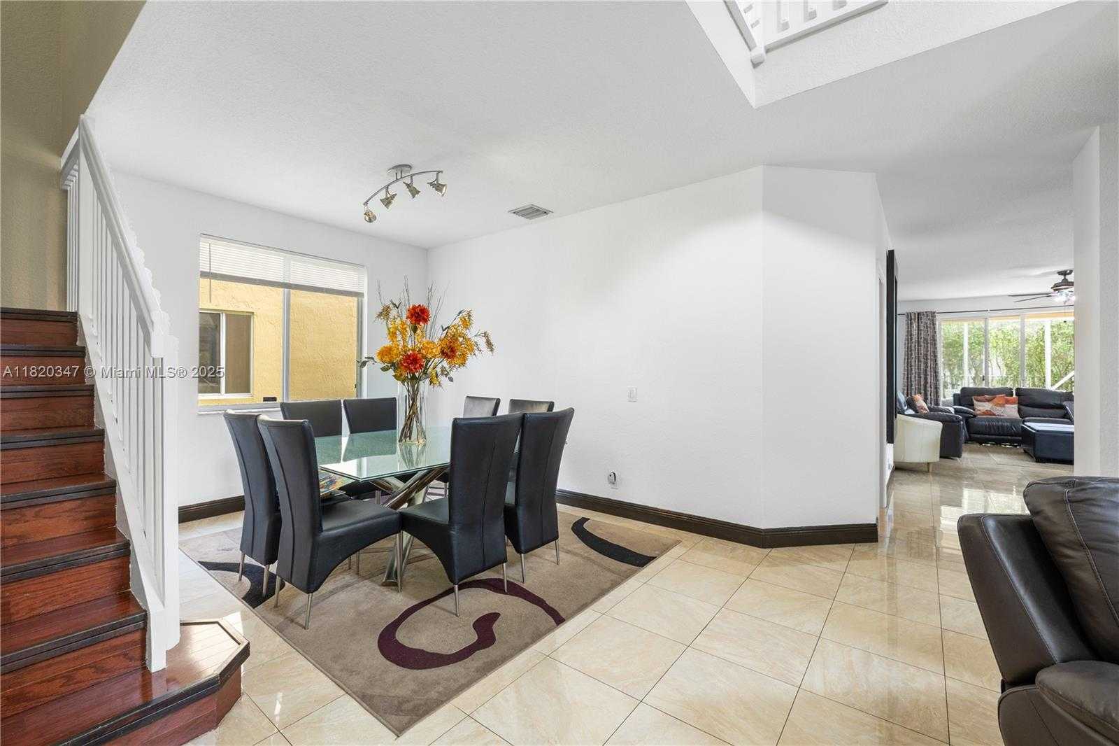 Small Image of 1199 GOLDEN CANE DR, Weston Number 7